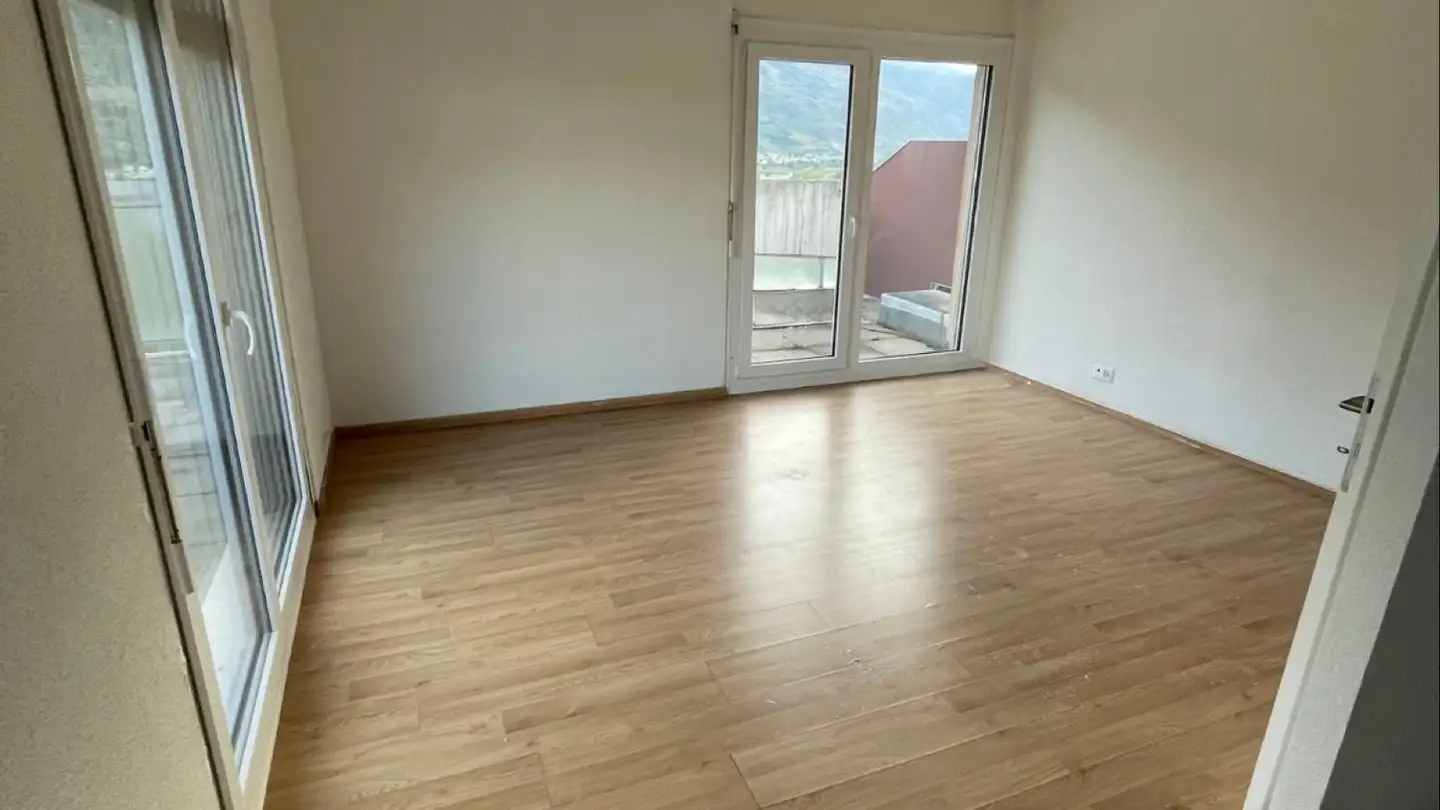 Apartment for rent - Route De Sion 95, 3960 Sierre - Photo 2