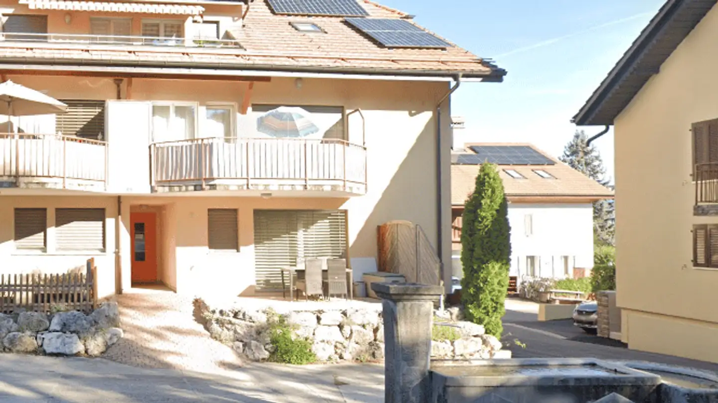 Apartment for rent - 1589 Chabrey