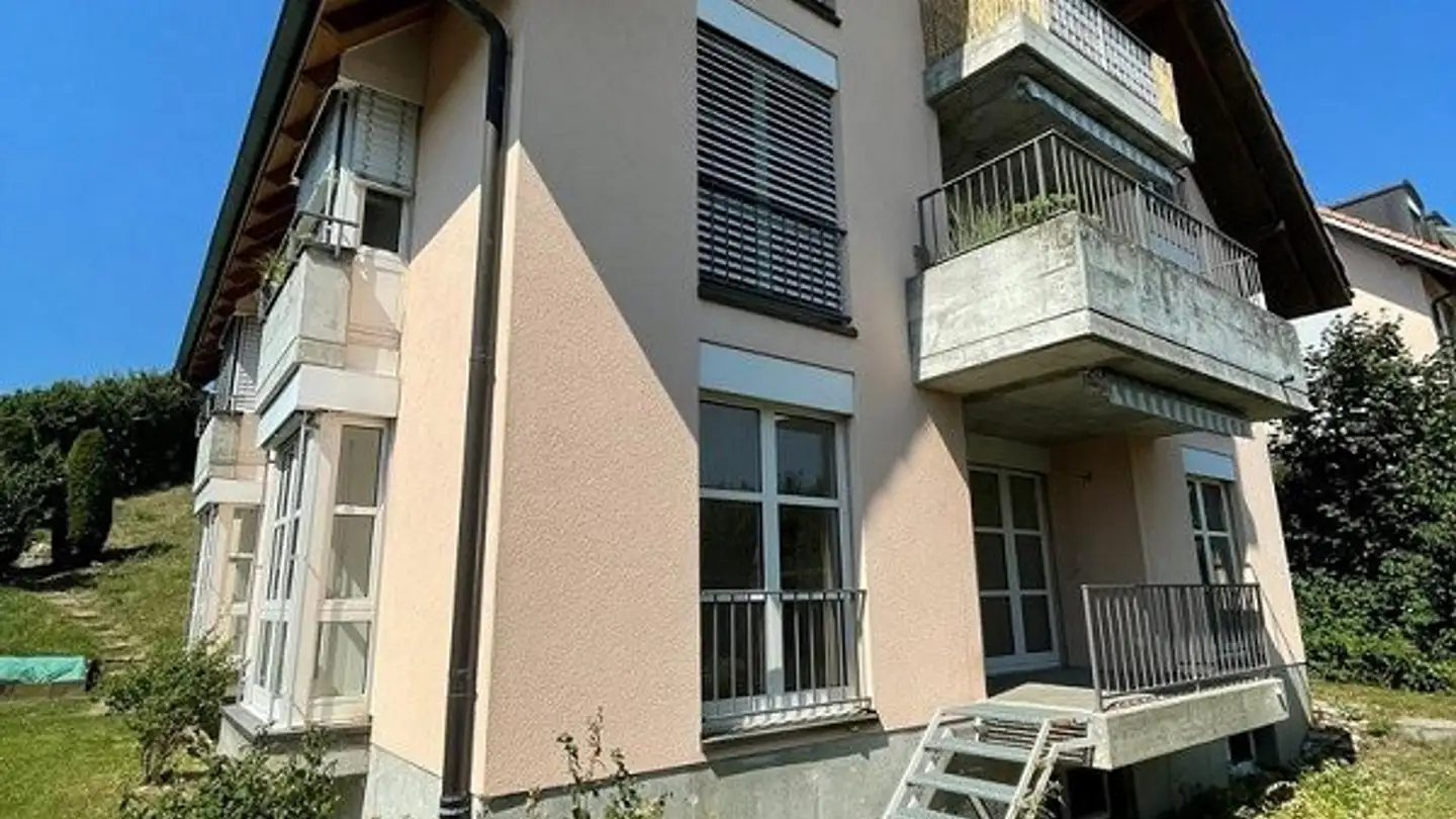 Wohnung mieten - Flüestrasse 15, 3176 Neuenegg - Foto 2