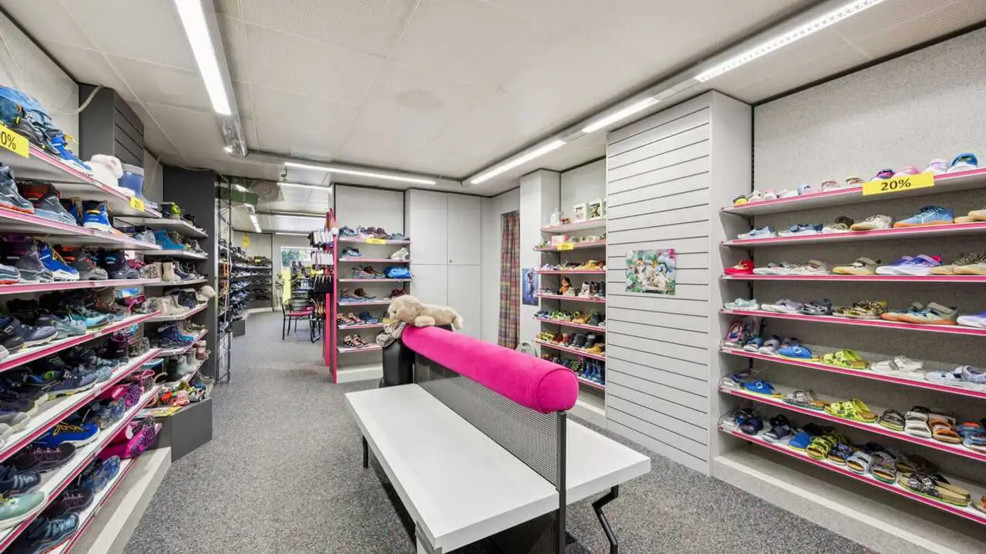 Mixed-use building for sale - Baumgartenweg 2, 5036 Oberentfelden - Photo 4