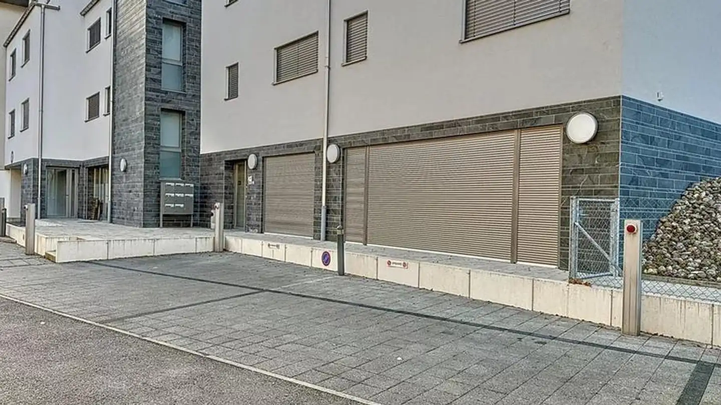 Place de parking extérieure à louer - Chemin des Rasses 111, 1255 Veyrier