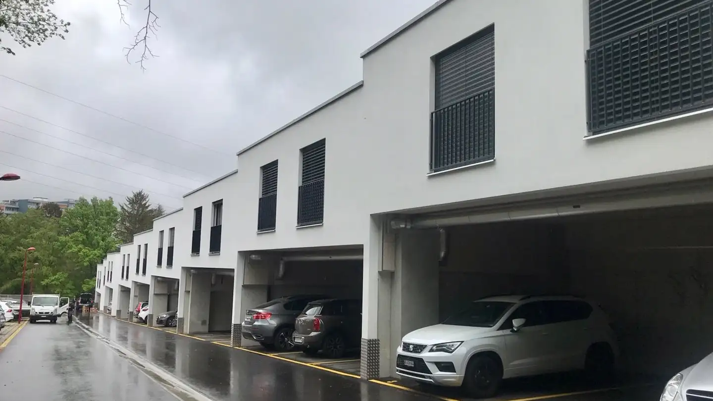 Parcheggio esterno in affitto - 1052 Le Mont-sur-Lausanne