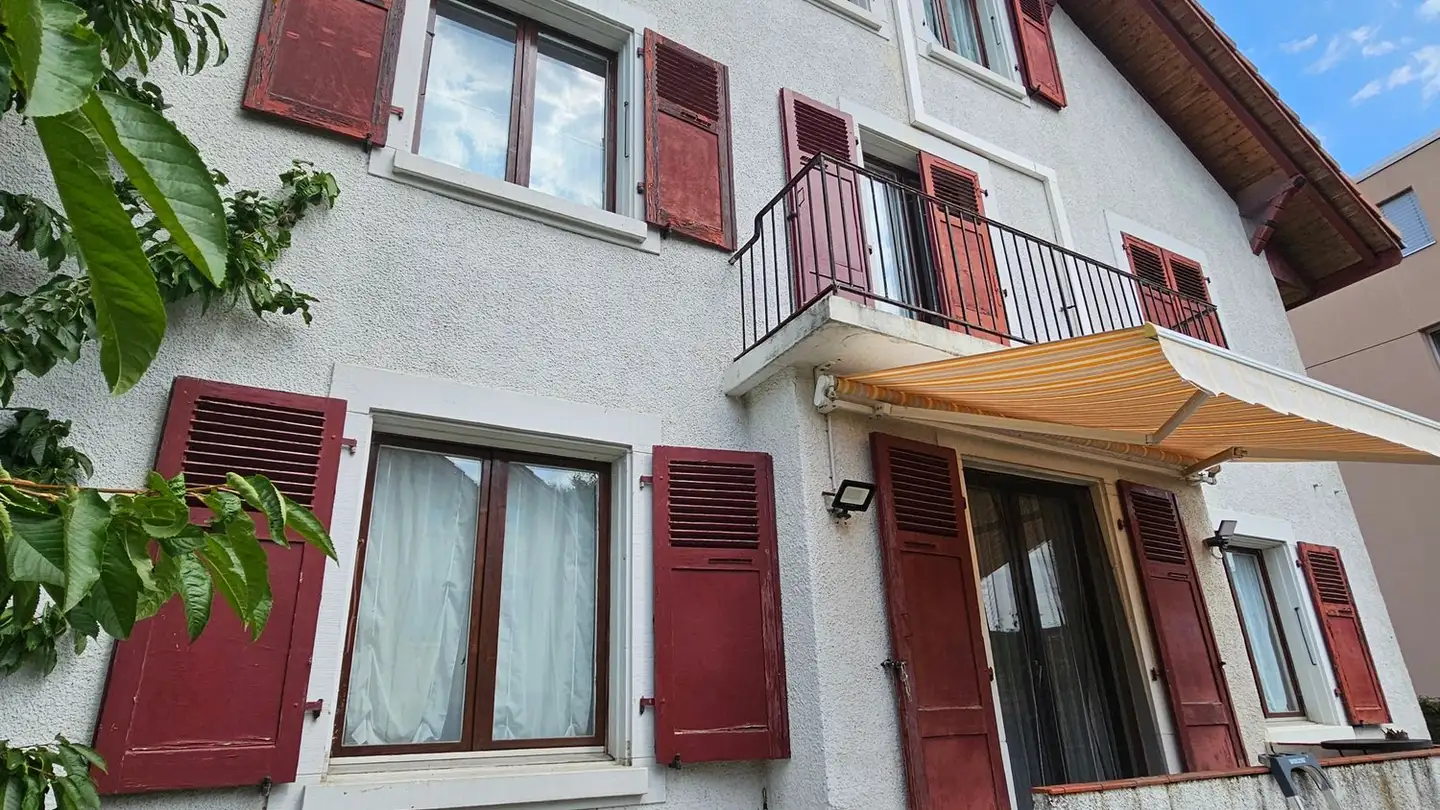 Attic flat for rent - Chemin Du Kirchenfeld / Kirchenfeldweg 8, 2504 Biel/Bienne