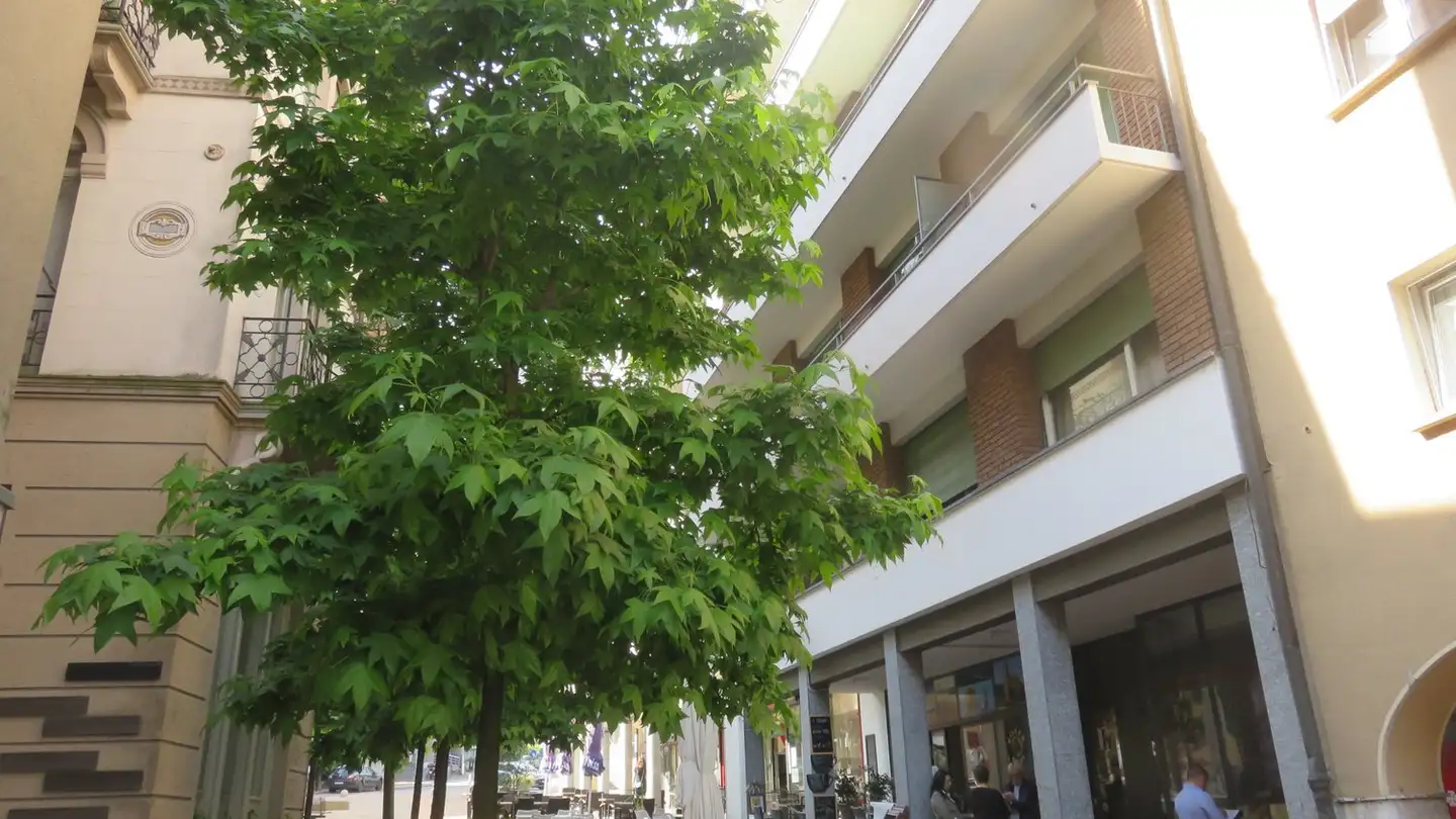 Negozio in affitto - Via Generale Guisan 14, 6900 Paradiso