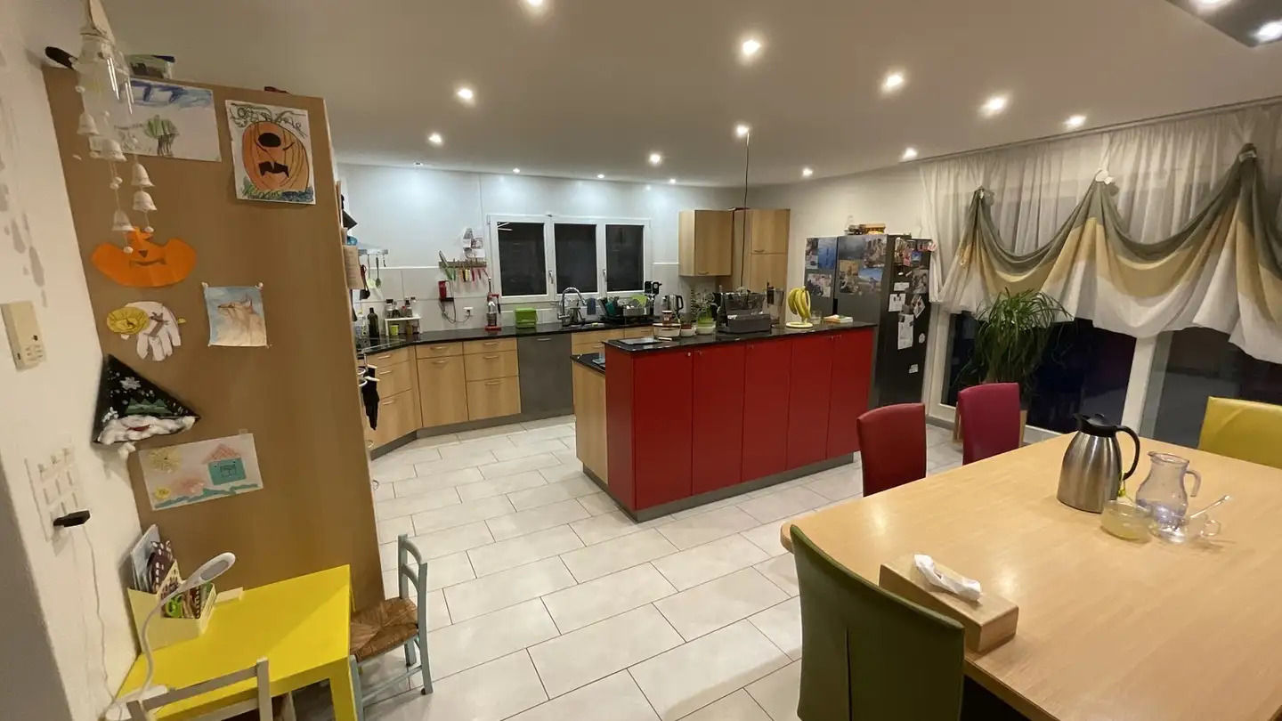 Single house for rent - 6037 Root