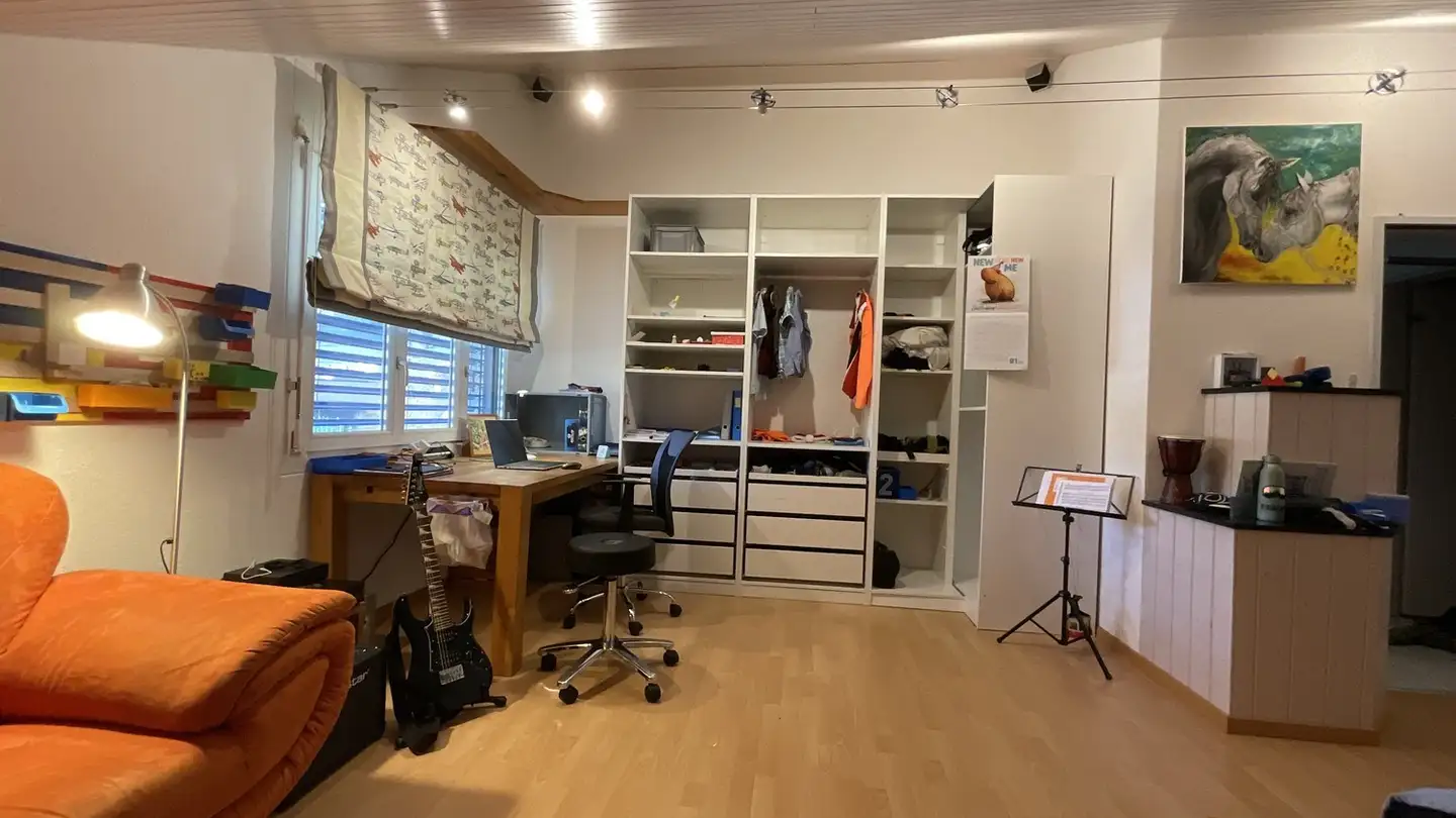 Single house for rent - 6037 Root - Photo 4