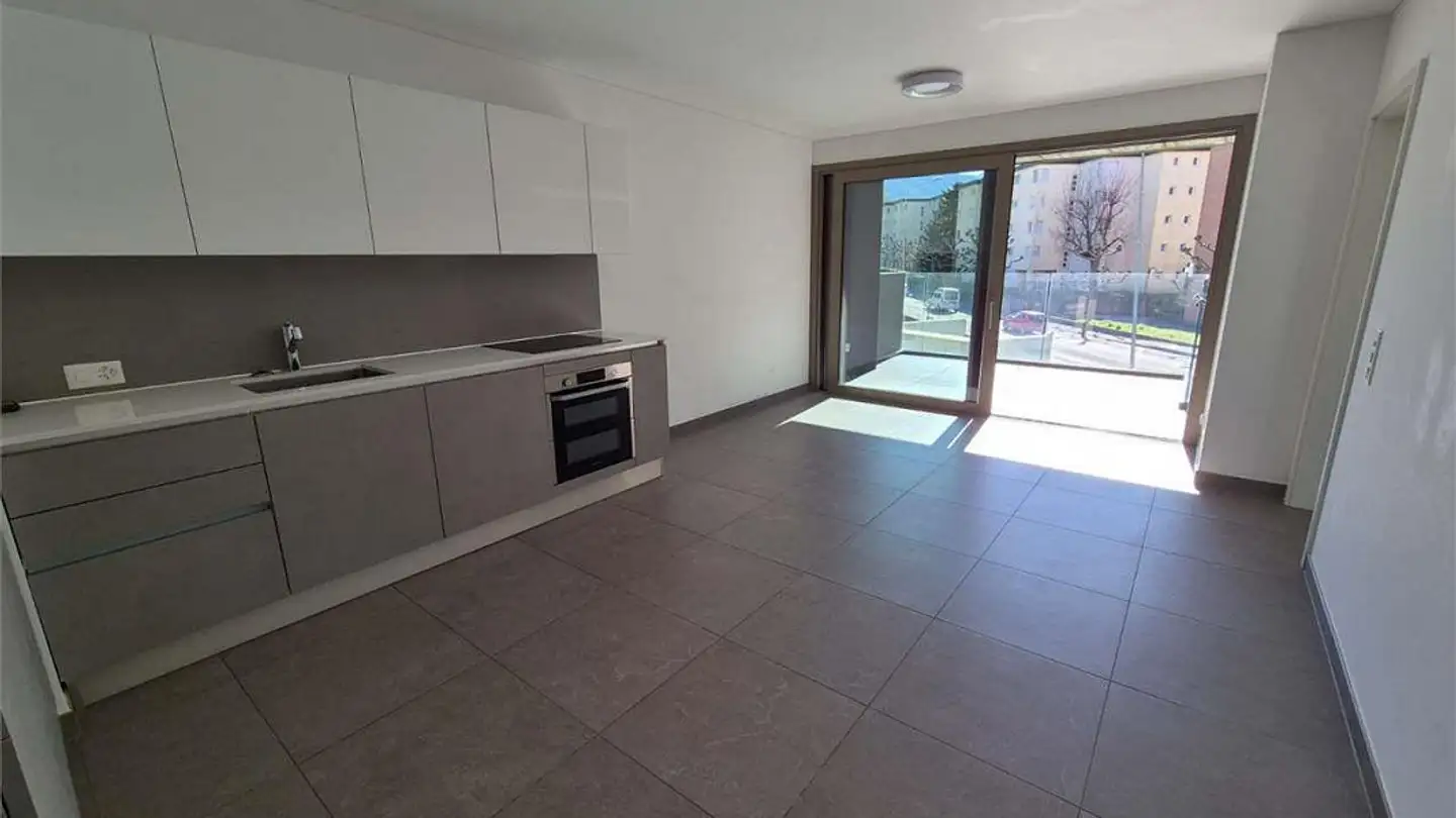 Appartamento in affitto - Via Saleggi 1, 6512 Giubiasco - Photo 2