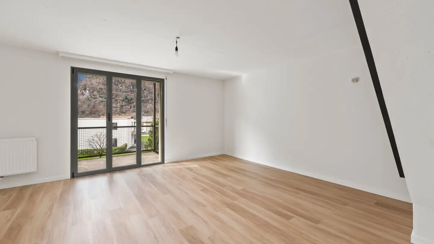 Duplex for rent - Via Case Tinetti 6, 6710 Biasca - Photo 4