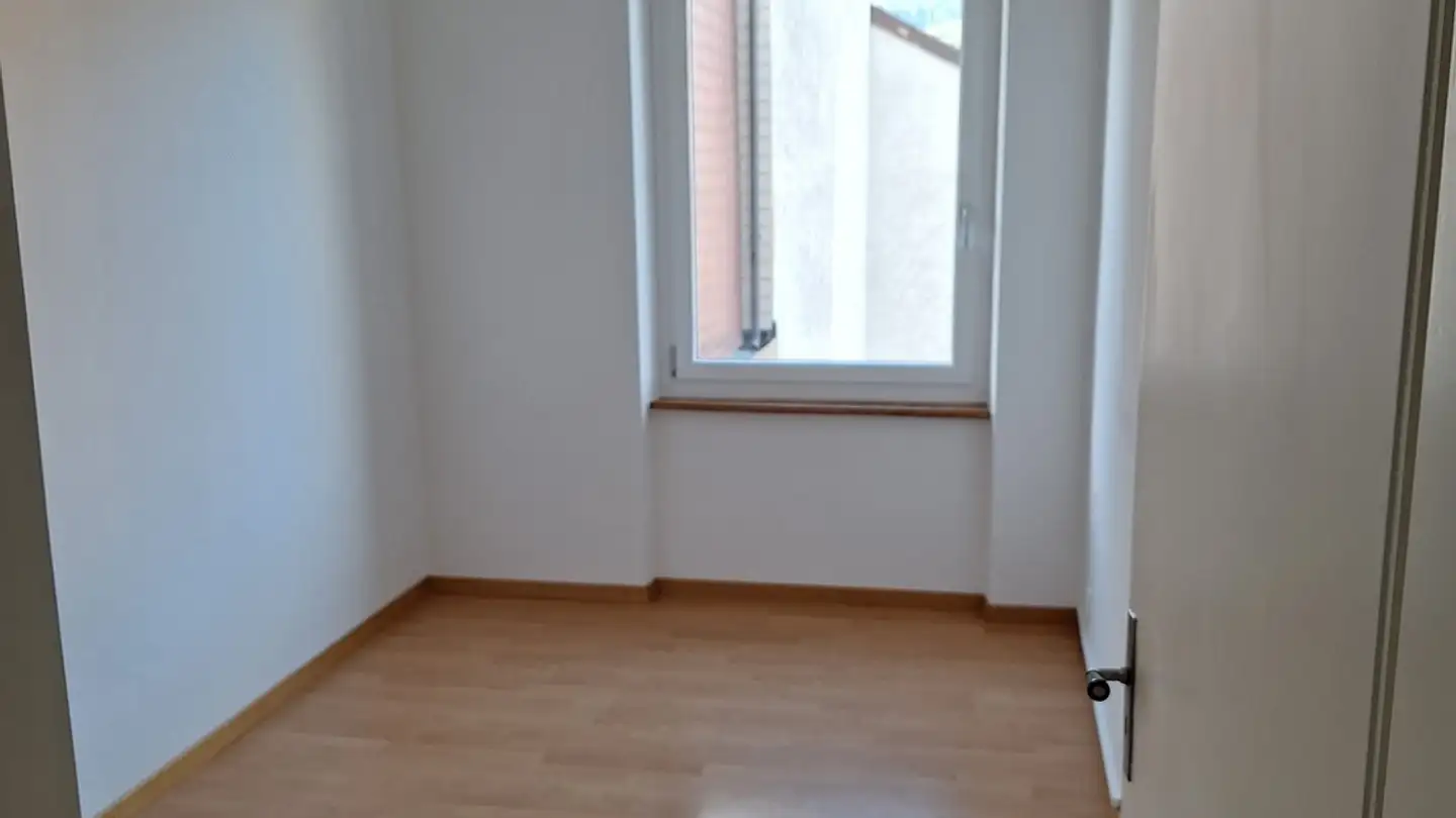 Single room for rent - Munzingerplatz 2, 4600 Olten