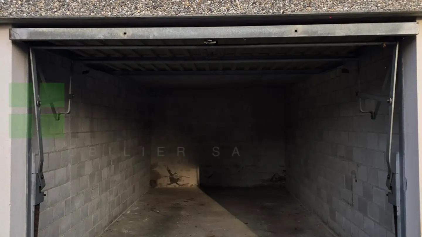 Garage singolo in affitto - La Colombière 131, 2900 Porrentruy - Photo 3