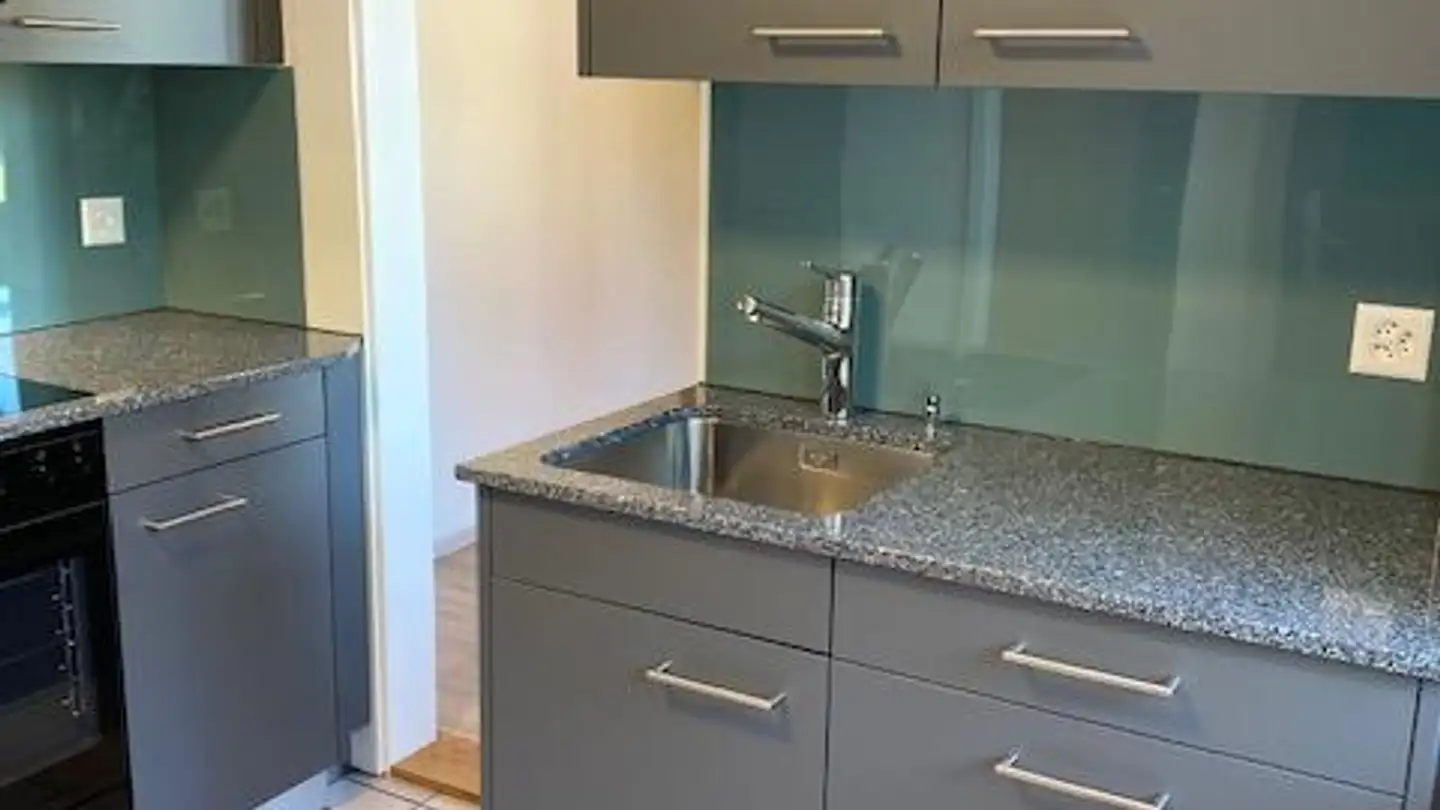 Appartement à louer - Laueli 1, 3653 Oberhofen am Thunersee - Photo 3