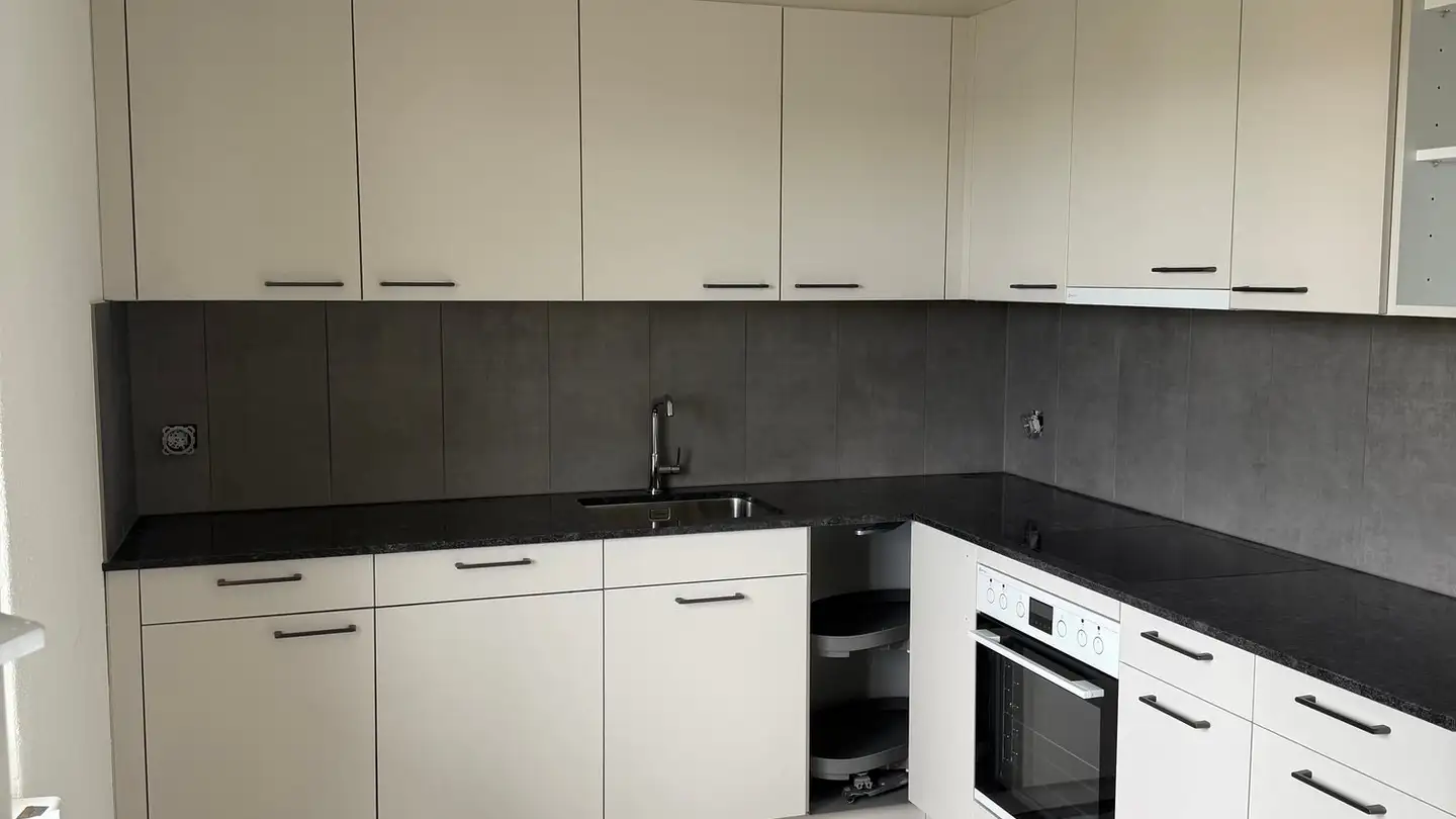Appartement à louer - Wehntalerstrasse 102, 8057 Zürich