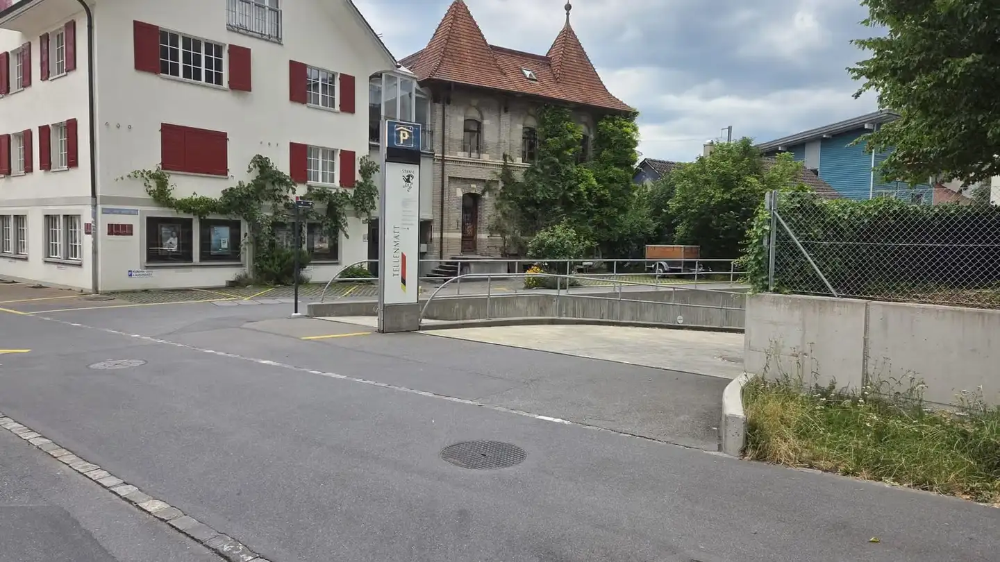 Place de parking souterraine à louer - Tellenmattstrasse 4, 6370 Stans - Photo 3