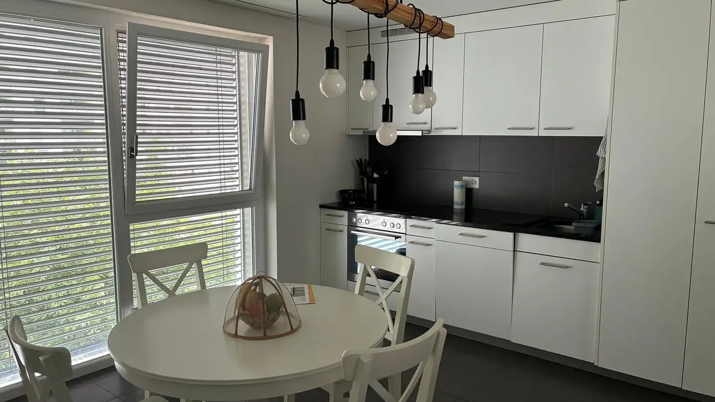 Apartment for rent - Avenue Des Platanes 17a, 3960 Sierre - Photo 2