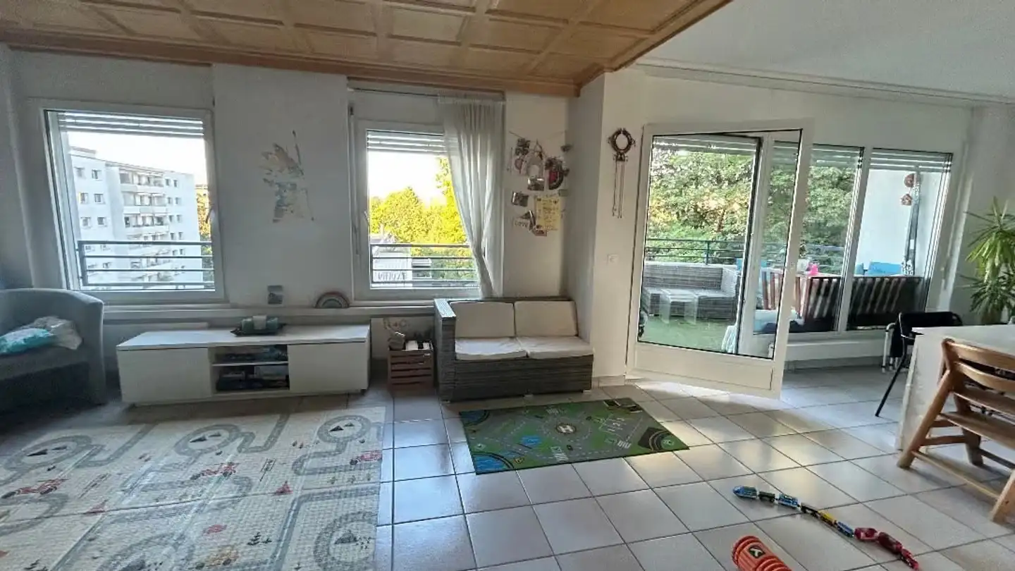 Apartment for rent - Route De Saint-Cergue 23, 1260 Nyon - Photo 2