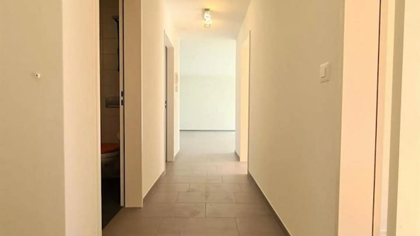 Apartment for rent - Fliederstrasse 4c, 5417 Untersiggenthal - Photo 2