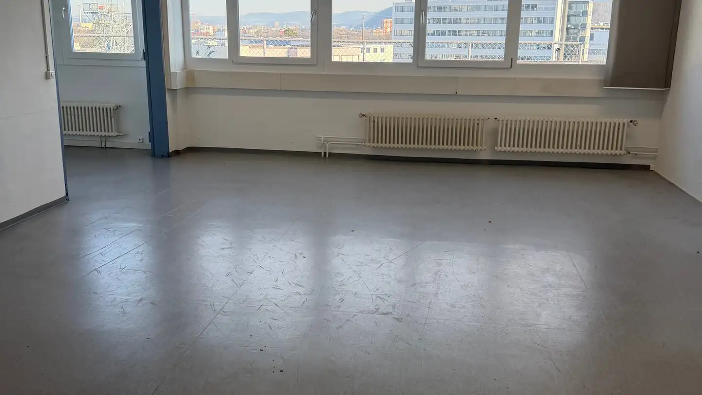 Commerciale in affitto - Leimgrubenweg 9, 4053 Basel