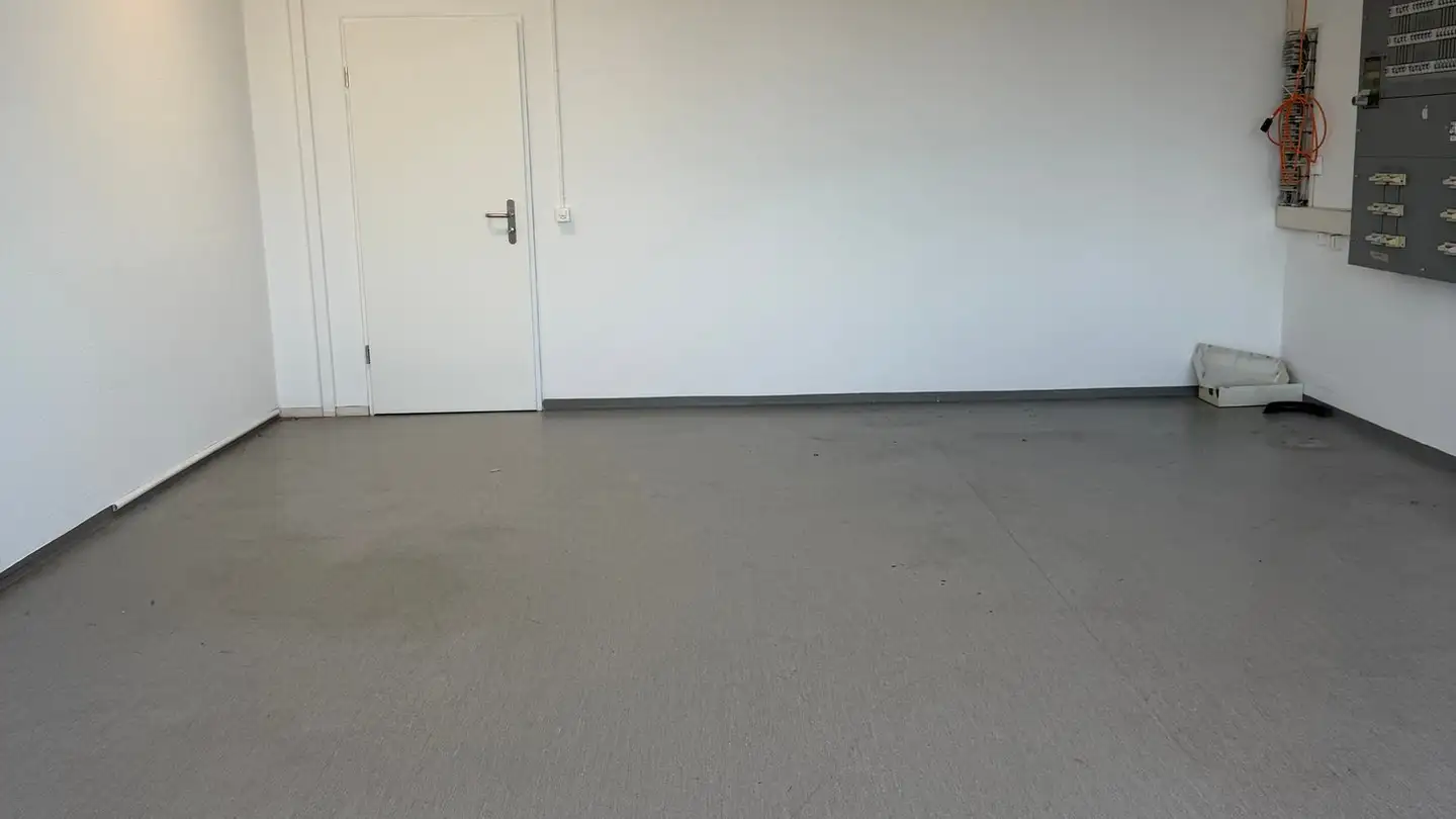 Commercial for rent - Leimgrubenweg 9, 4053 Basel - Photo 2