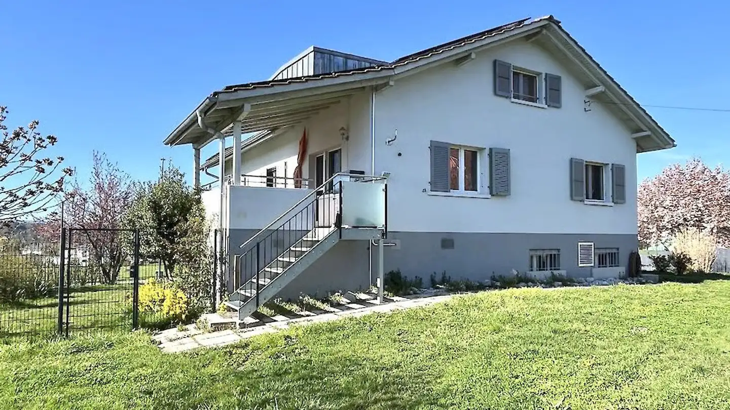 Casa singola in affitto - Route Principale 122, 1791 Courtaman