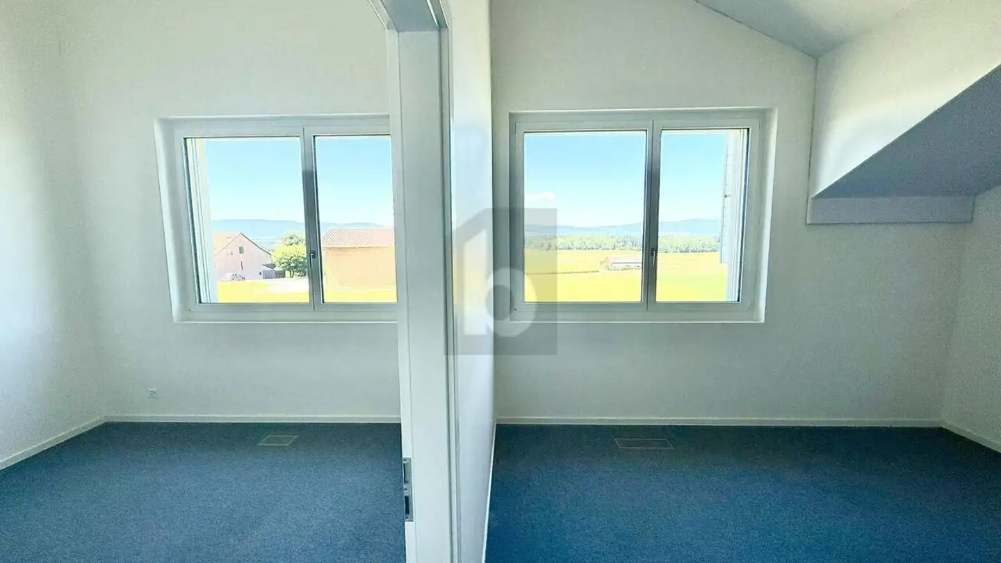 Office space for rent - 1037 Etagnières