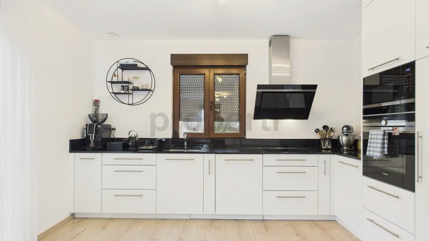 Row house for sale - 1566 St-Aubin FR - Photo 2