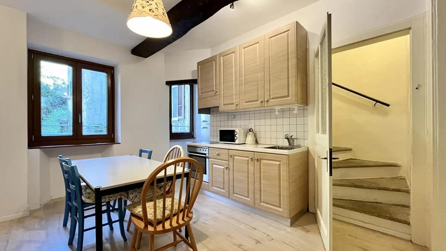 Single house for sale - 6823 Pugerna