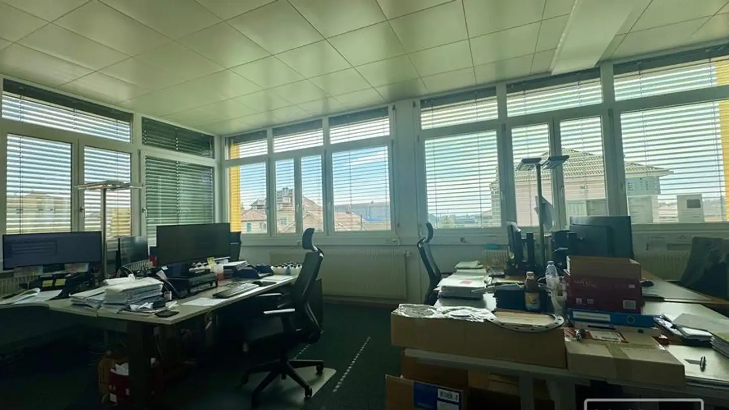Bürofläche mieten - Rue Du Jura 14, 1023 Crissier