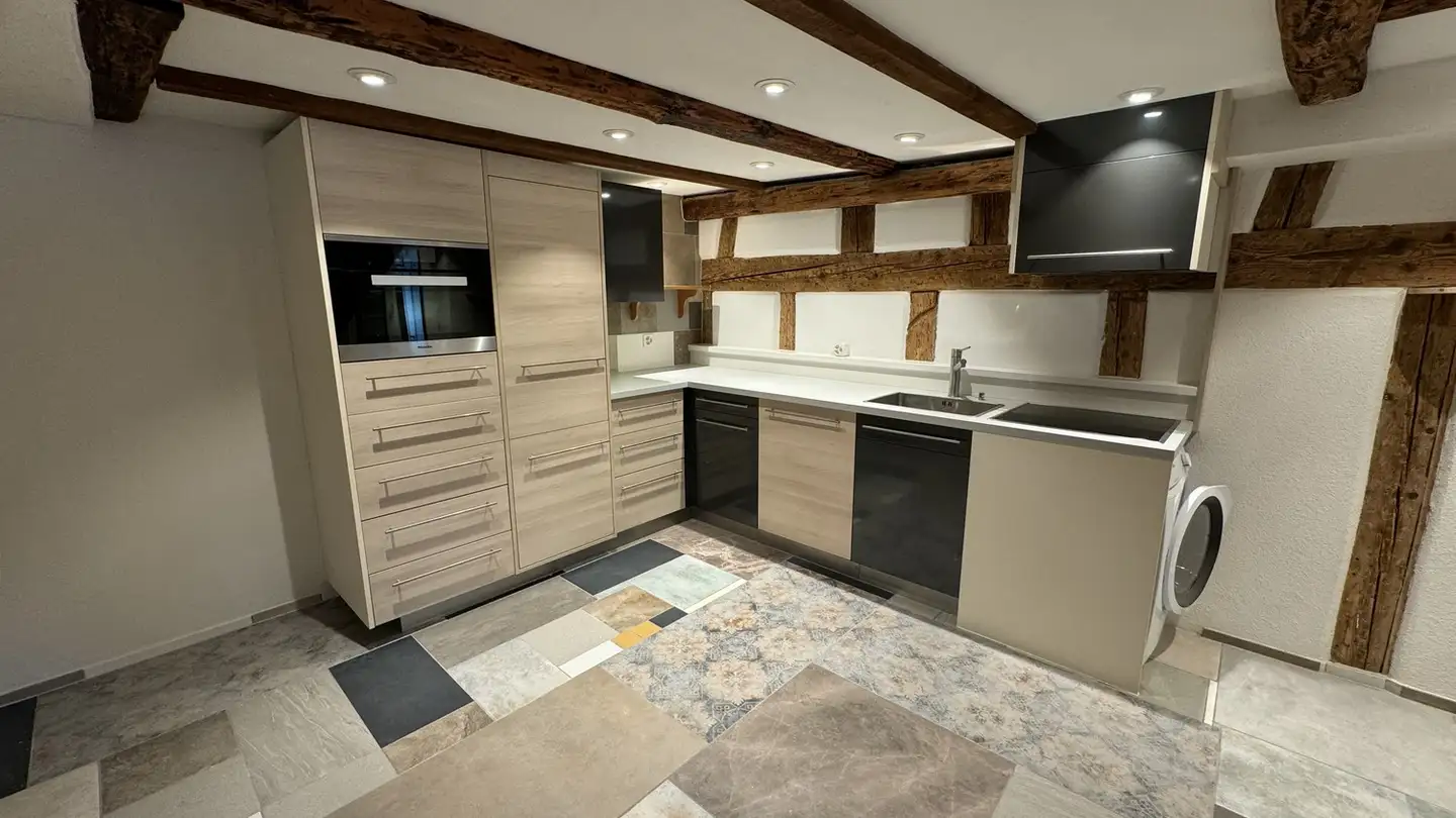 Appartement à louer - Hinwilerstrasse 12, 8635 Dürnten