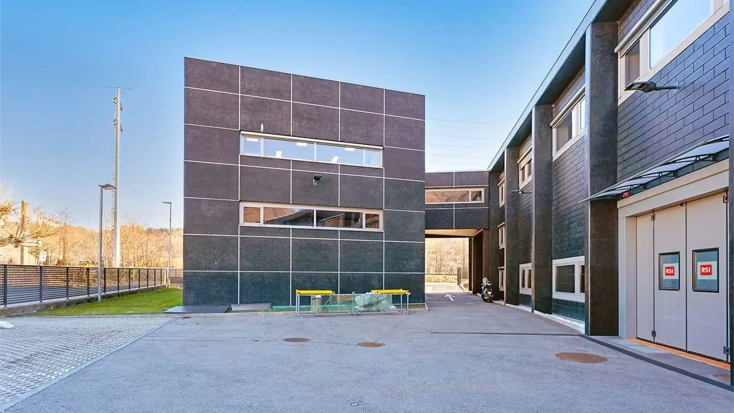 Parcheggio esterno in affitto - 6807 Taverne - Photo 2