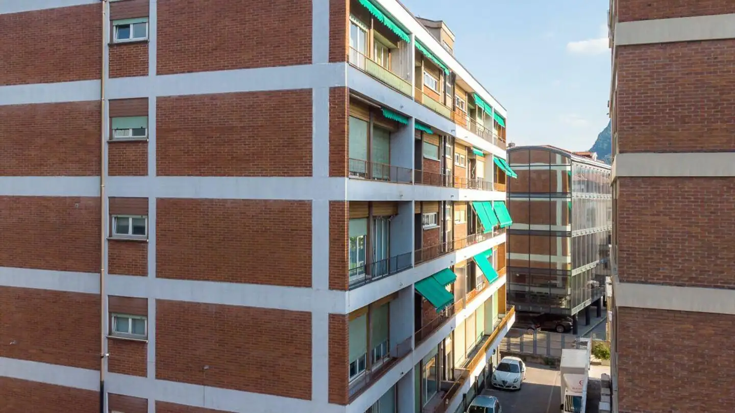 Grande magazzino in affitto - Corso Elvezia 13, 6900 Lugano