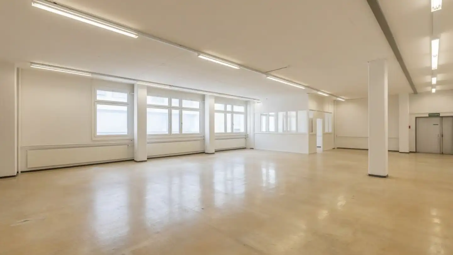 Commercial à louer - Oberrütelistrasse 13, 8753 Mollis - Photo 3
