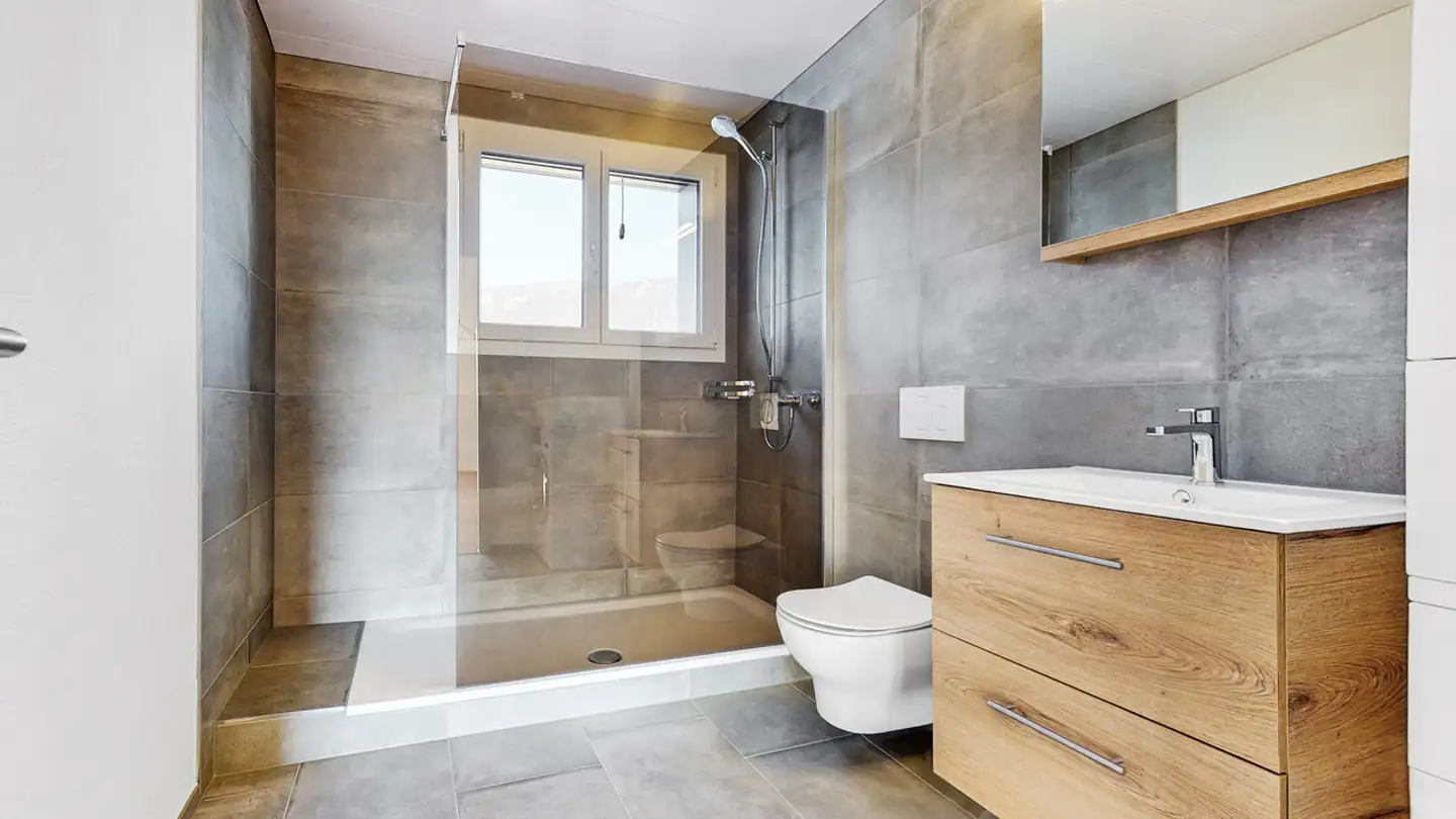 Dachgeschosswohnung mieten - Frank-Buchser-Strasse, 4532 Feldbrunnen - Foto 4
