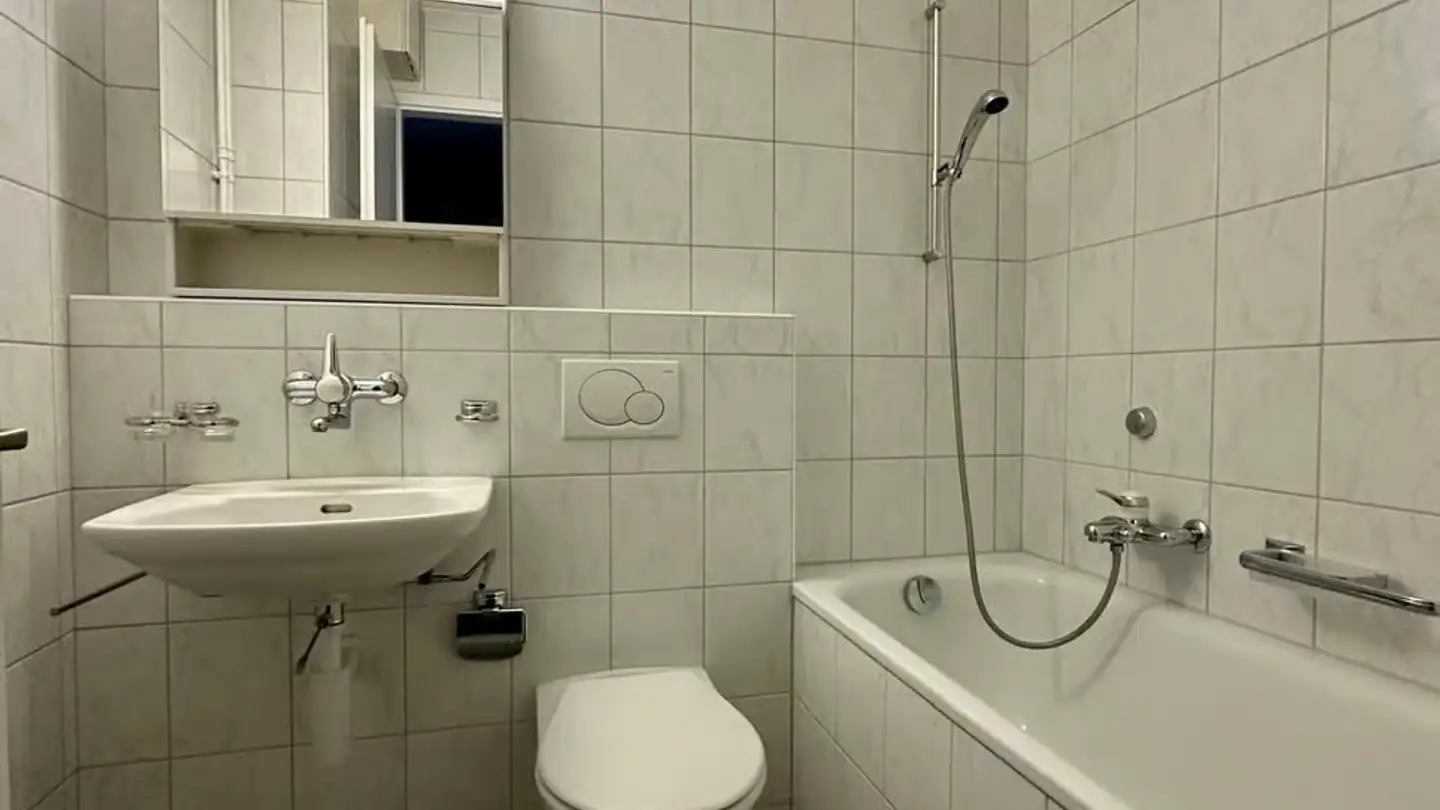 Appartement à louer - Chemin Du Bergfeld / Bergfeldweg 11, 2504 Biel/Bienne - Photo 3