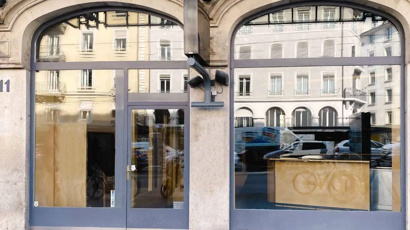 Arkade mieten - Rue De Chantepoulet 11, 1201 Genève
