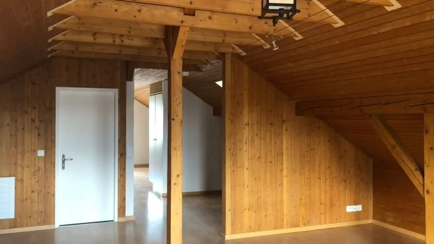 Attic flat for rent - Bachtelstrasse 20, 8304 Wallisellen - Photo 2