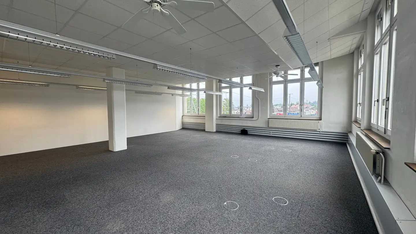 Gewerbe mieten - Lagerstrasse 41, 3360 Herzogenbuchsee - Foto 3