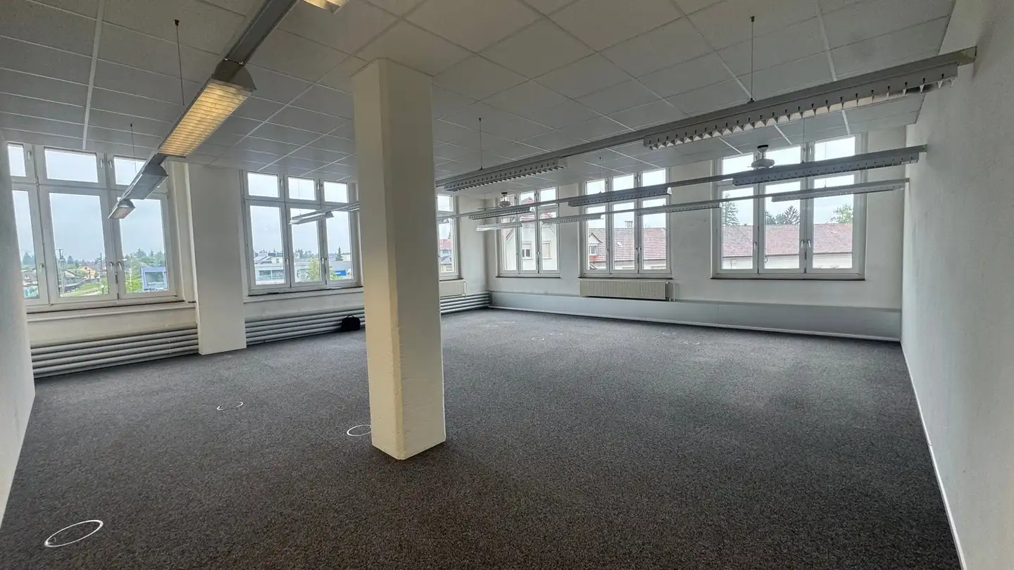 Gewerbe mieten - Lagerstrasse 41, 3360 Herzogenbuchsee