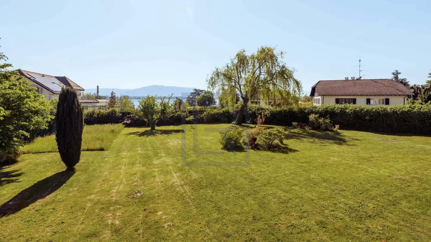 Terrain constructible à vendre - 1295 Mies