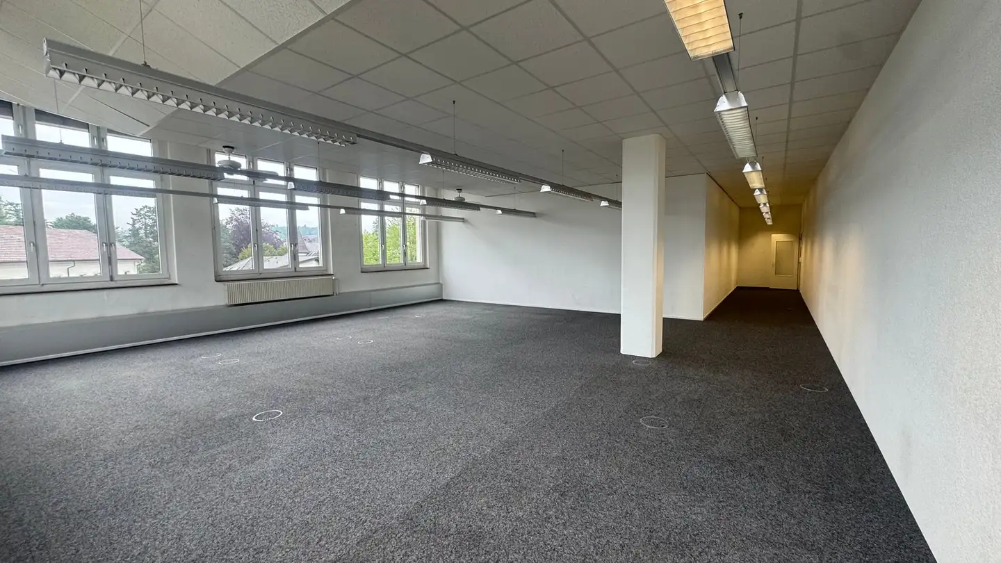 Gewerbe mieten - Lagerstrasse 41, 3360 Herzogenbuchsee - Foto 2