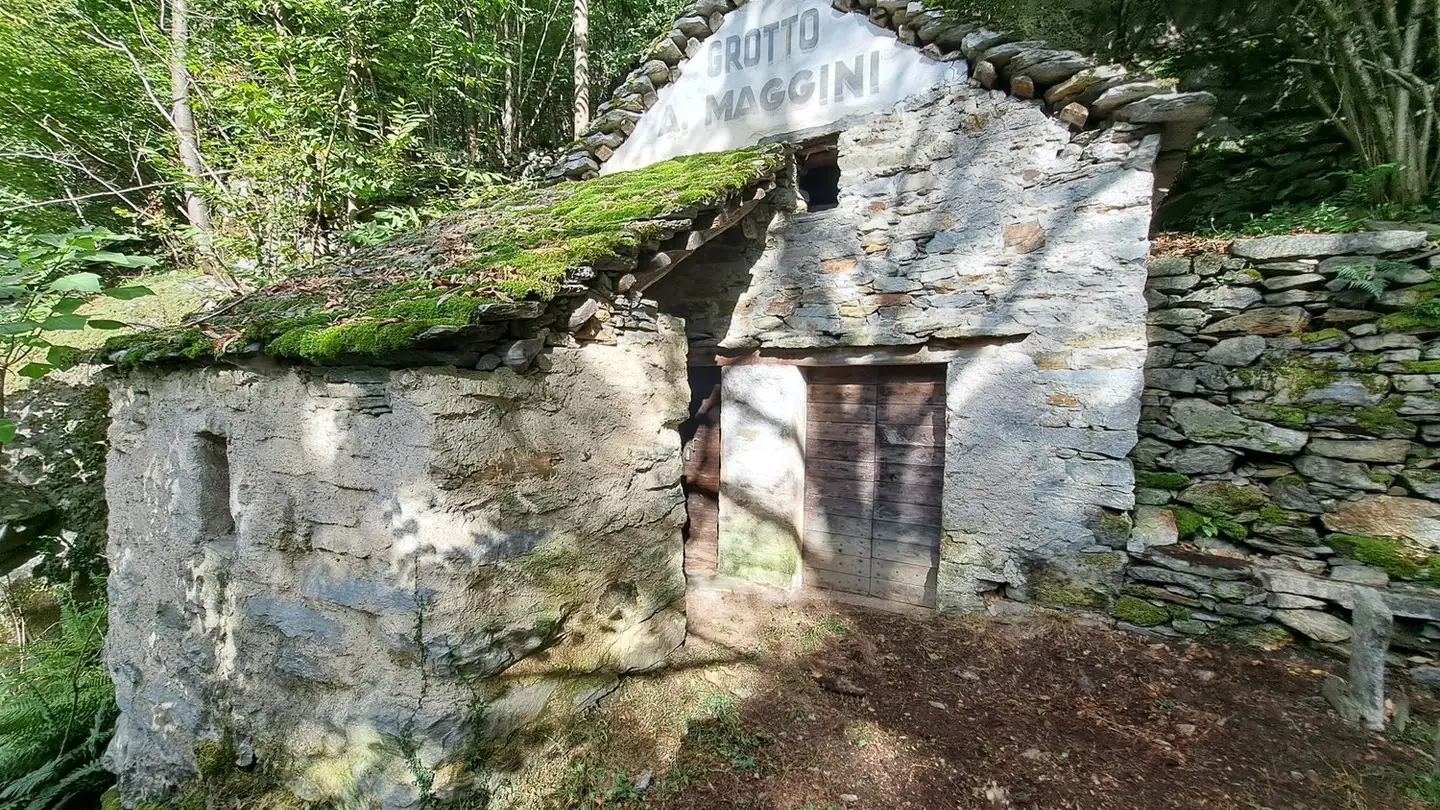 Einfamilienhaus kaufen - Via Ai Grotti, 6710 Biasca