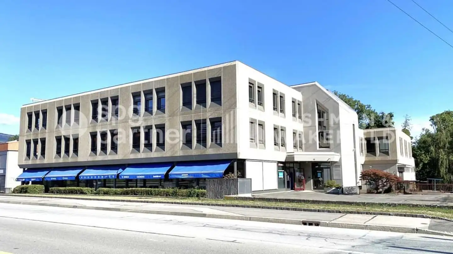 Commerciale in affitto - Route De Saint-Cergue 303, 1260 Nyon