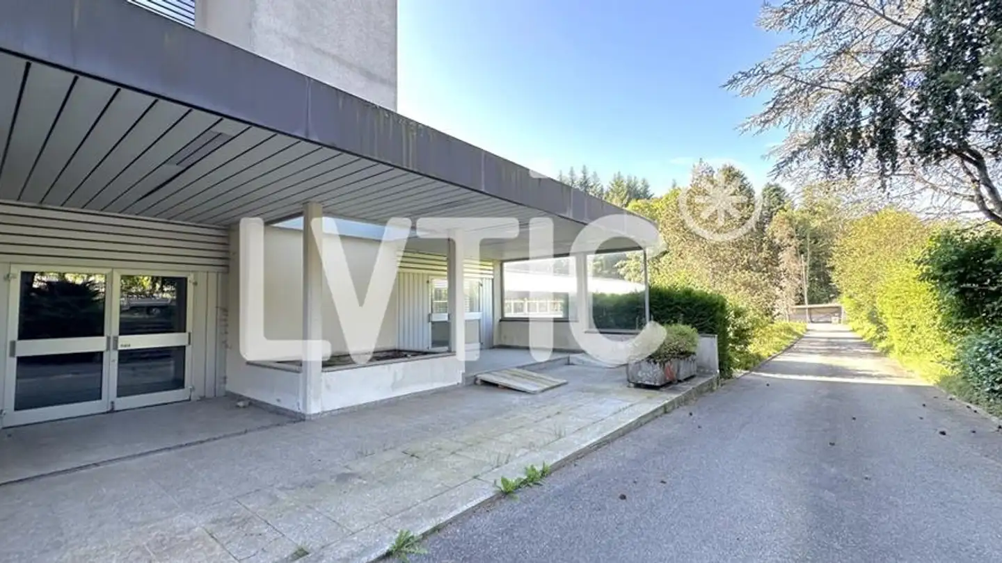 Immeuble mixte à louer - 1088 Ropraz - Photo 2