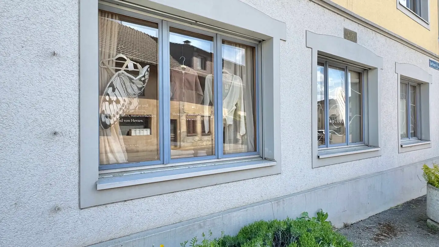 Gewerbe mieten - Schaffhauserstrasse, 8451 Kleinandelfingen - Foto 2
