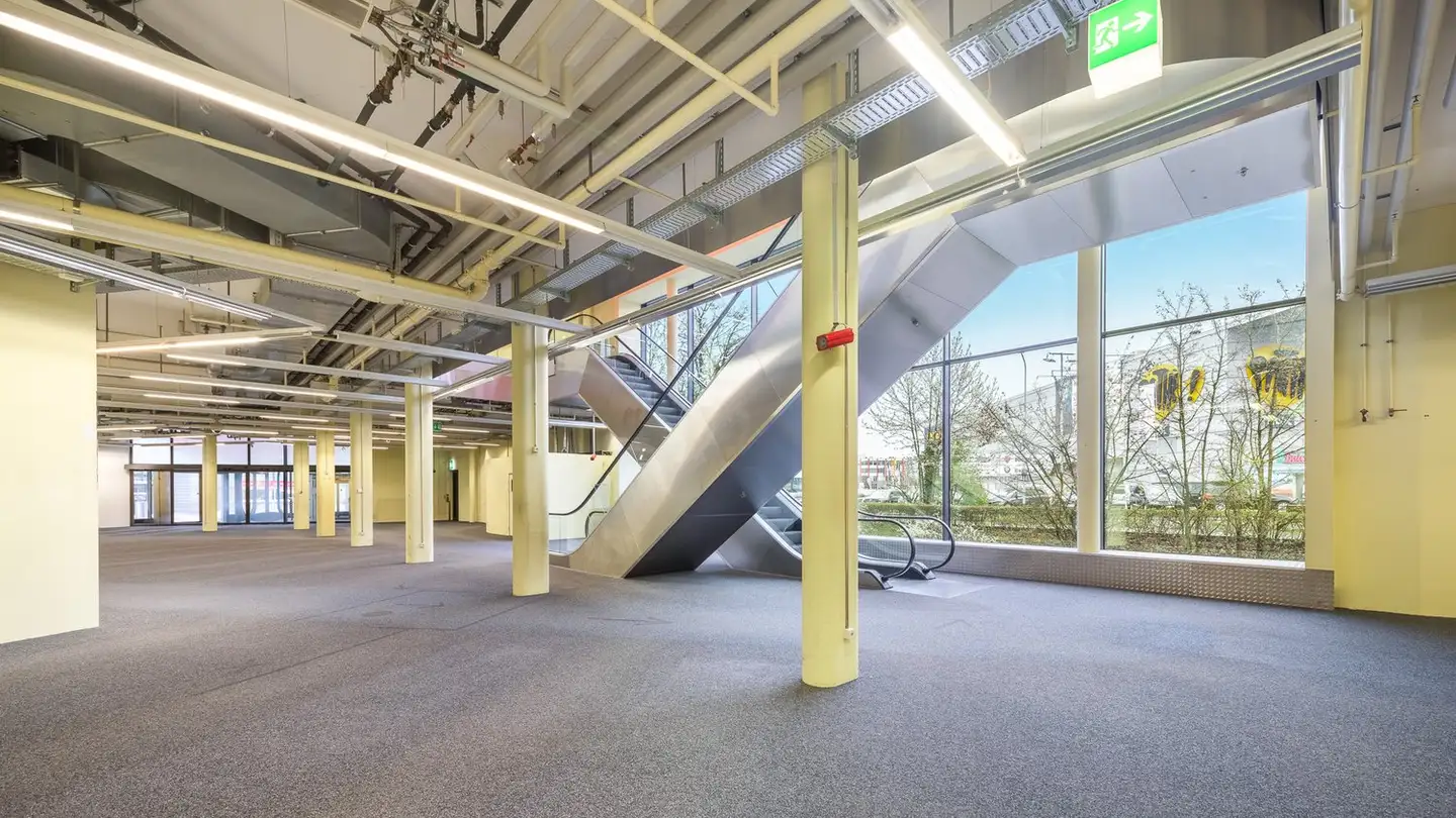 Commercial for rent - Alte Dübendorferstrasse 17, 8305 Dietlikon - Photo 4