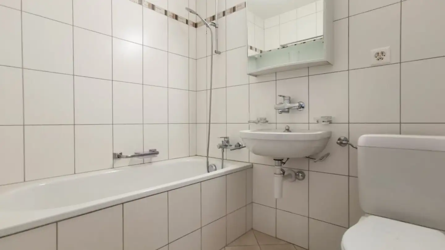 Appartamento in affitto - Impasse Des Arêtes, 2300 La Chaux-de-Fonds - Photo 2