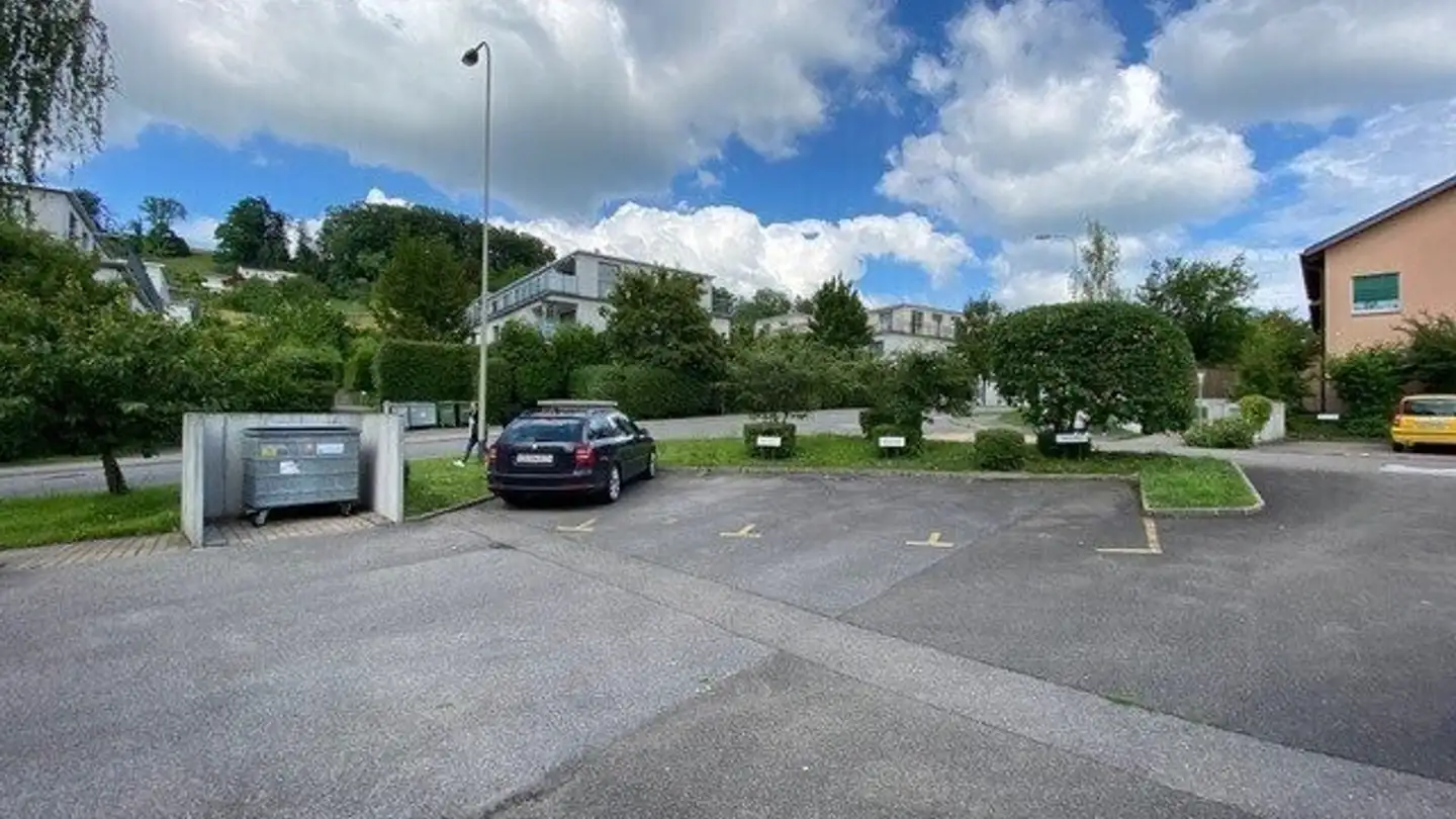 Parcheggio esterno in affitto - Birkenstrasse, 8708 Männedorf
