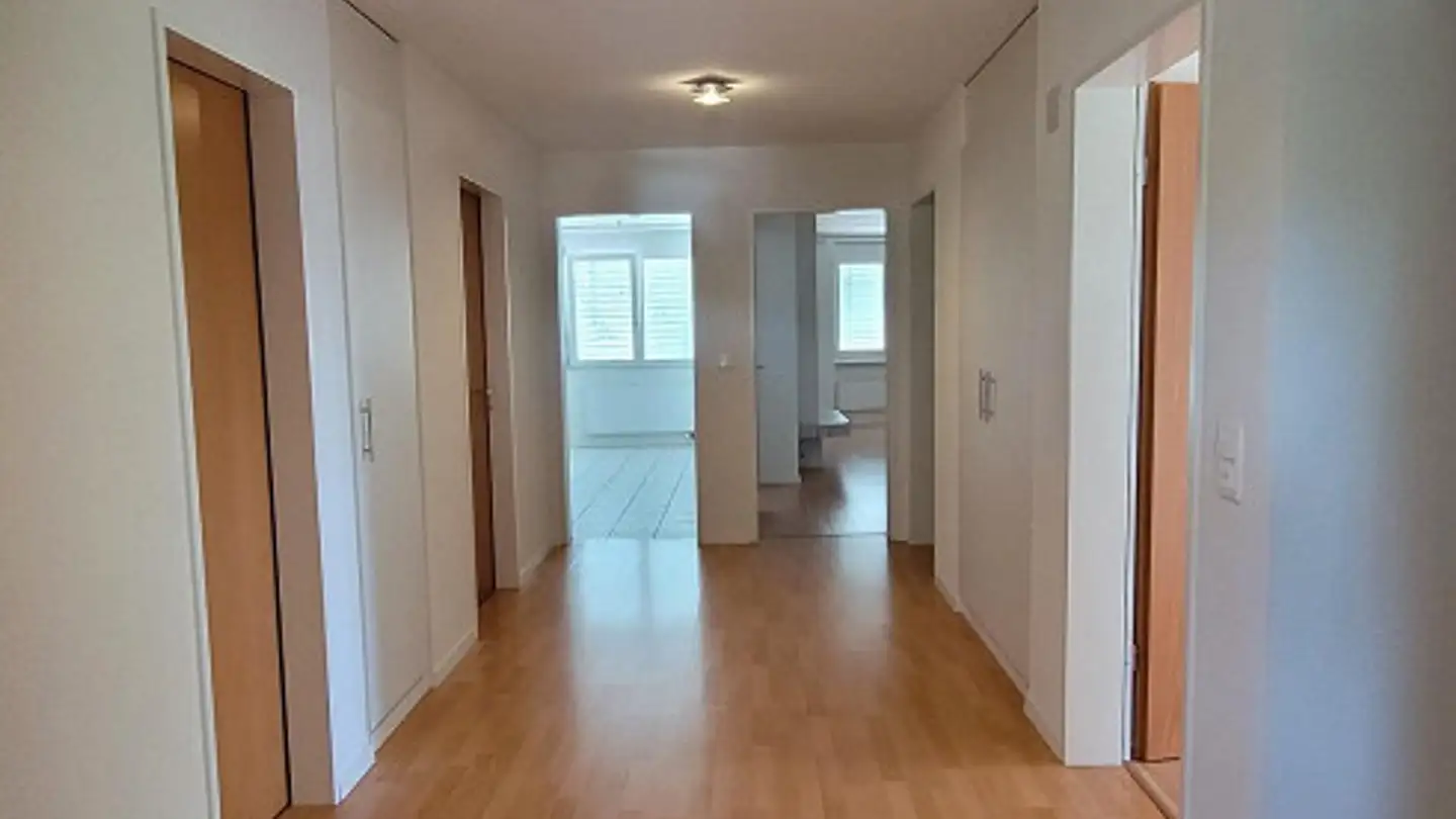 Wohnung mieten - Sägestrasse 9, 9244 Niederuzwil - Foto 2