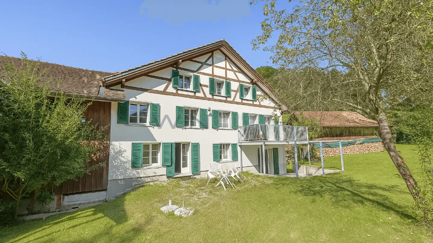 Residential building for sale - 9565 Bussnang