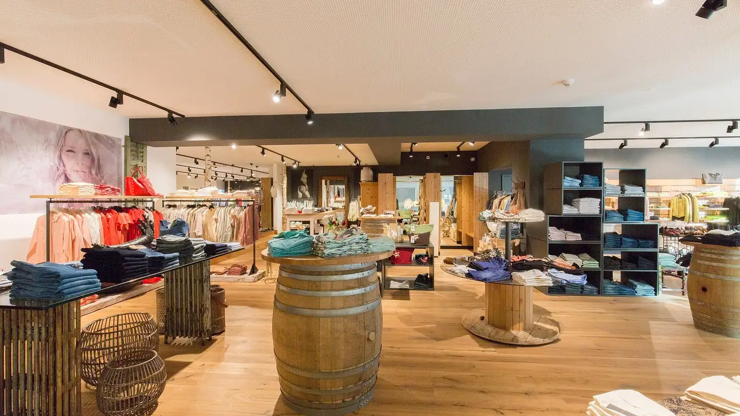 Negozio in affitto - Chaltenbodenstrasse 6, 8834 Schindellegi - Photo 4