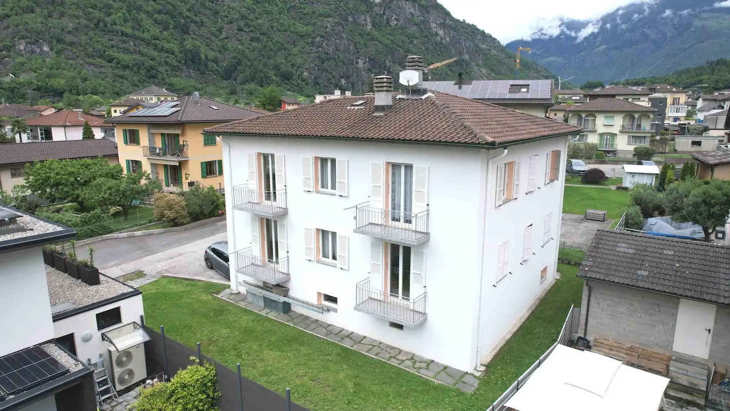 Casa bifamiliare in vendita - Via Case Sulgoni, 6710 Biasca